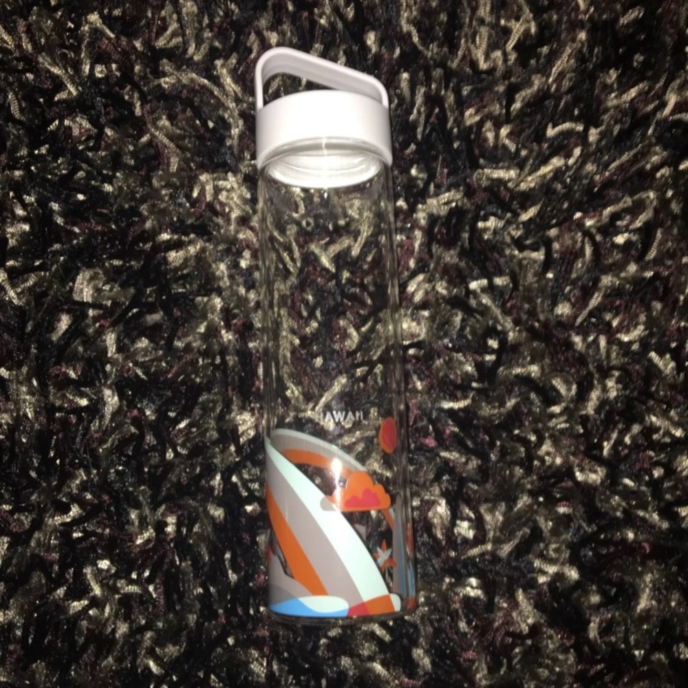 Starbucks You Are Here Hawaii Glass Tumbler
